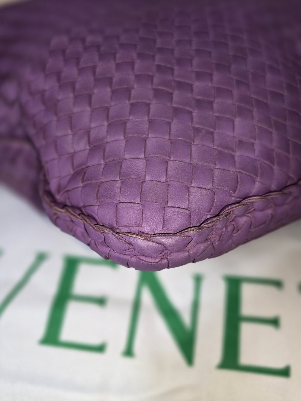 Bottega Veneta Large Purple Intrecciato Hobo Bag - Picture 8 of 16